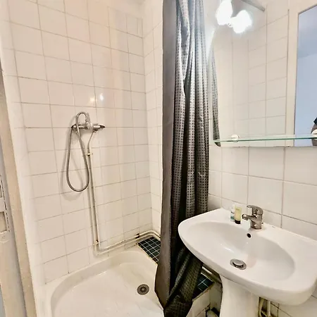 Apartment Proche Rocade - Equipe Avec Parking Gratuit